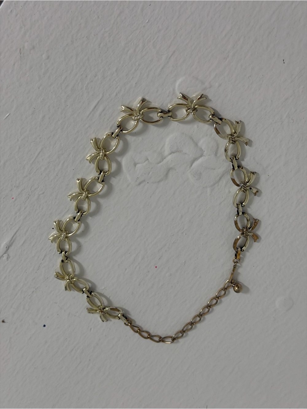 Gold Bow Link Necklace - Women Jewelry Mid-Century Vintage